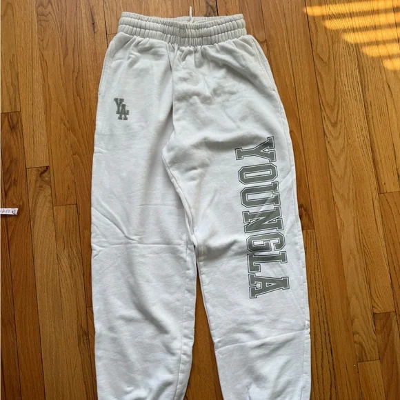 White YoungLA Logo Sweats - Picture 2 of 5